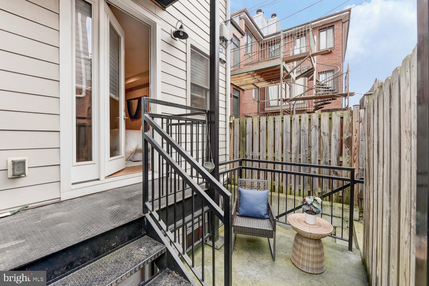 1431 Corcoran Street Northwest, Unit 2 Washington, DC 20009 - Photo 11 of 12