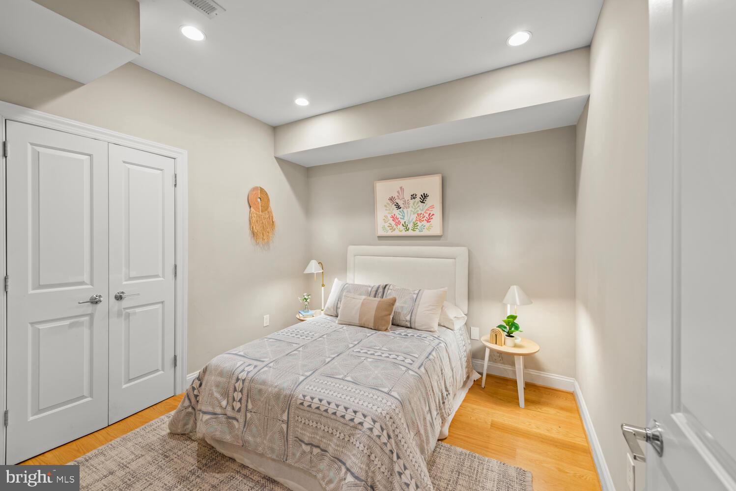 1431 Corcoran Street Northwest, Unit 2 Washington, DC 20009 - Photo 8 of 12