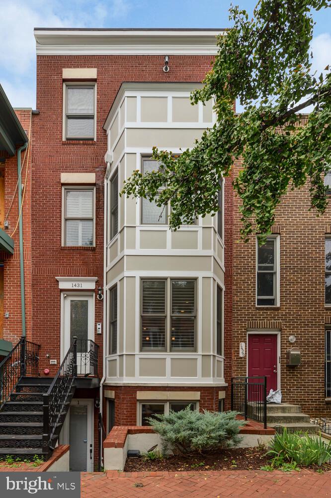 1431 Corcoran Street Northwest, Unit 2 Washington, DC 20009 - Photo 10 of 12