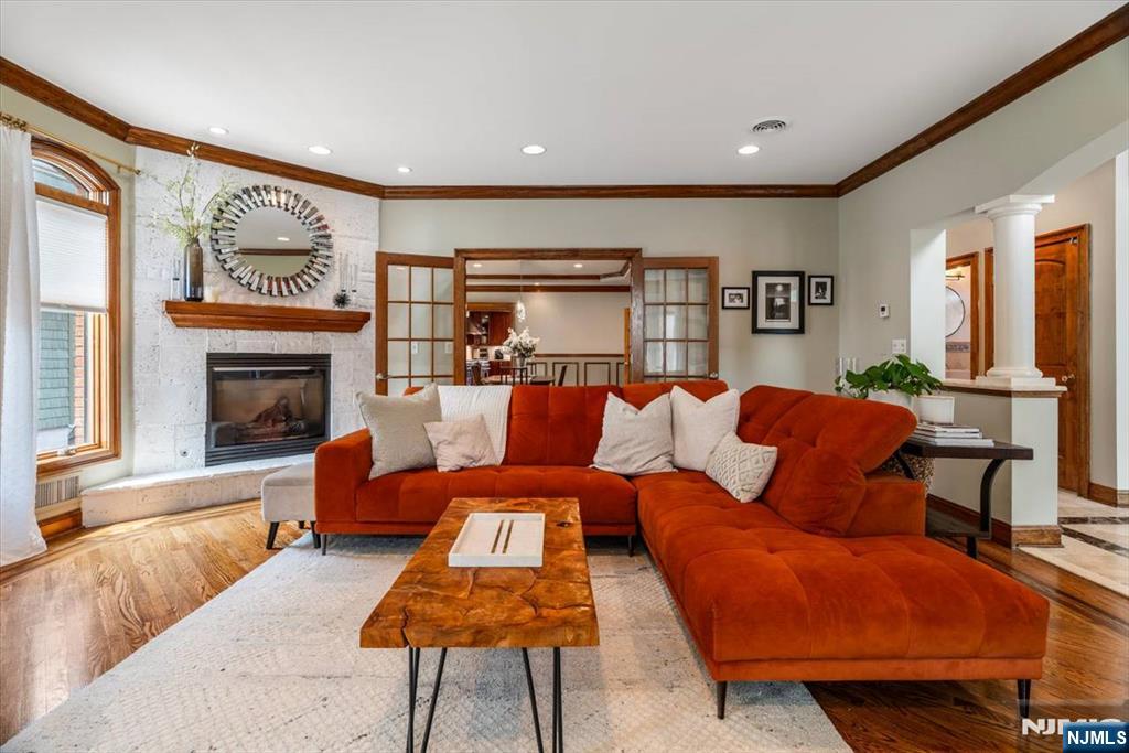 128 Montross Avenue Rutherford, NJ 07070 - Photo 4 of 47