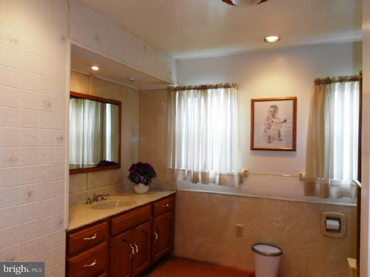 29 Sunset Hill Road Boyertown, PA 19512 - Photo 16 of 23 Gallery Image 16
