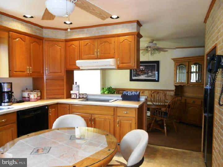 29 Sunset Hill Road Boyertown, PA 19512 - Photo 10 of 23 Gallery Image 10