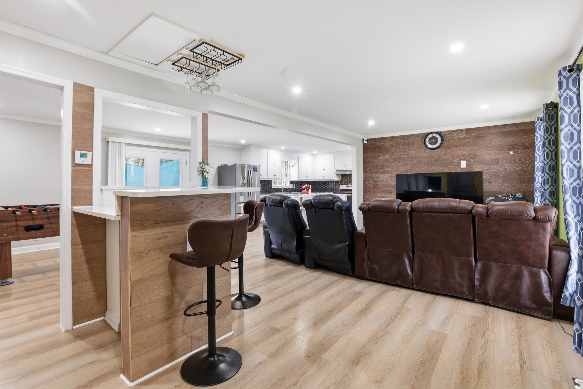 561 Castlegate Drive Nashville, TN 37217 - Photo 3 of 27