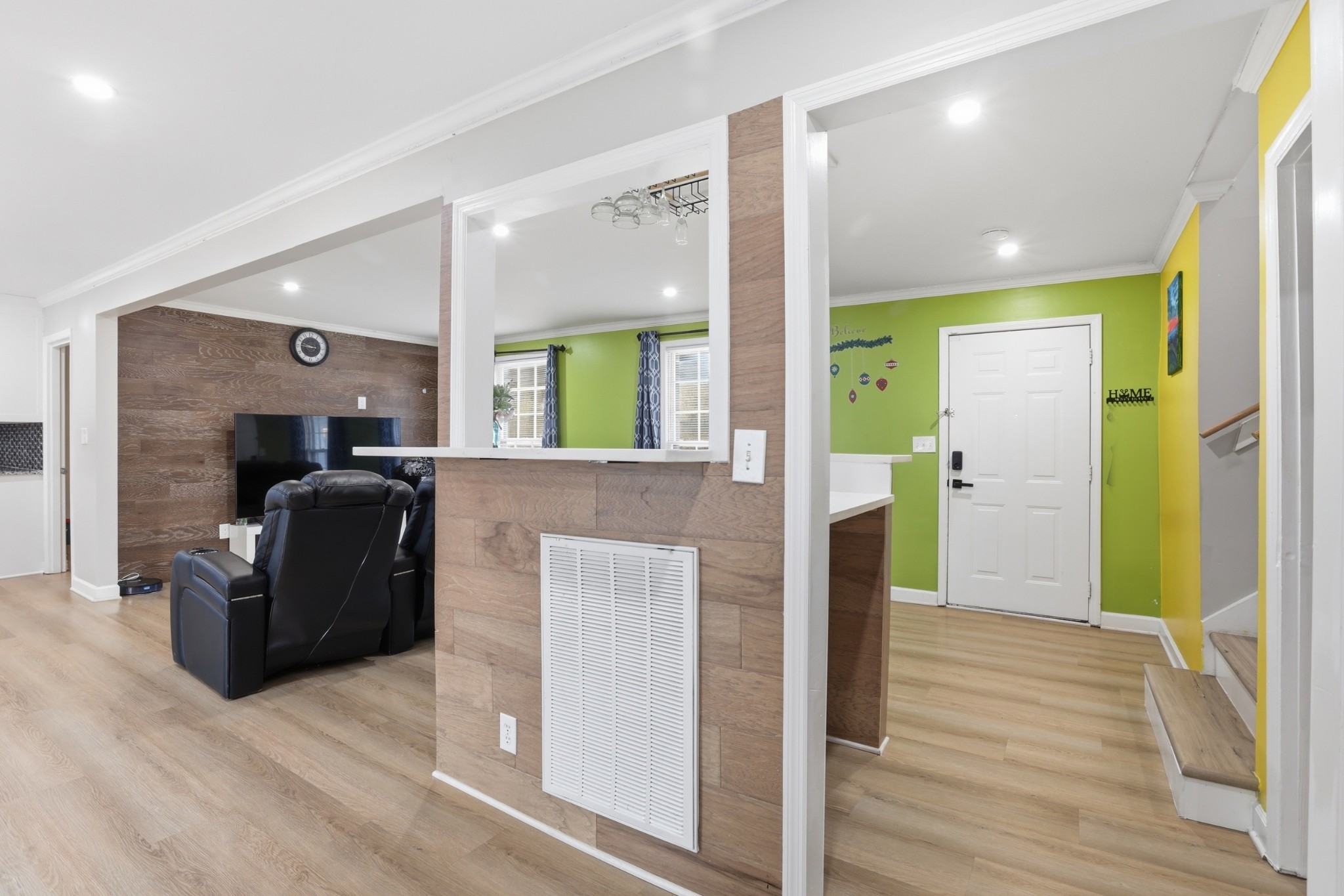 561 Castlegate Drive Nashville, TN 37217 - Photo 5 of 27