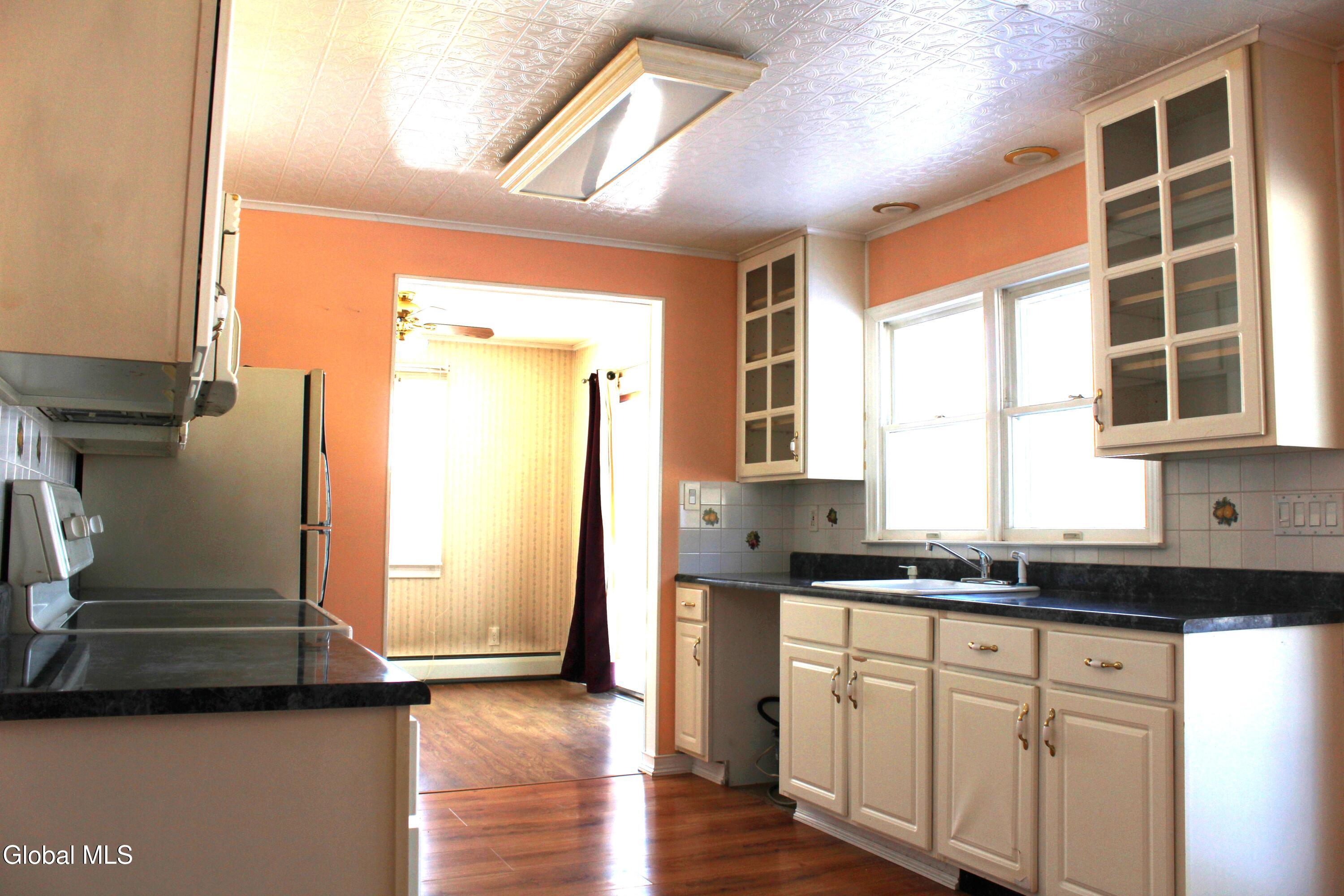169 Voorhees Road Perth, NY 12010 - Photo 12 of 34 Kitchen