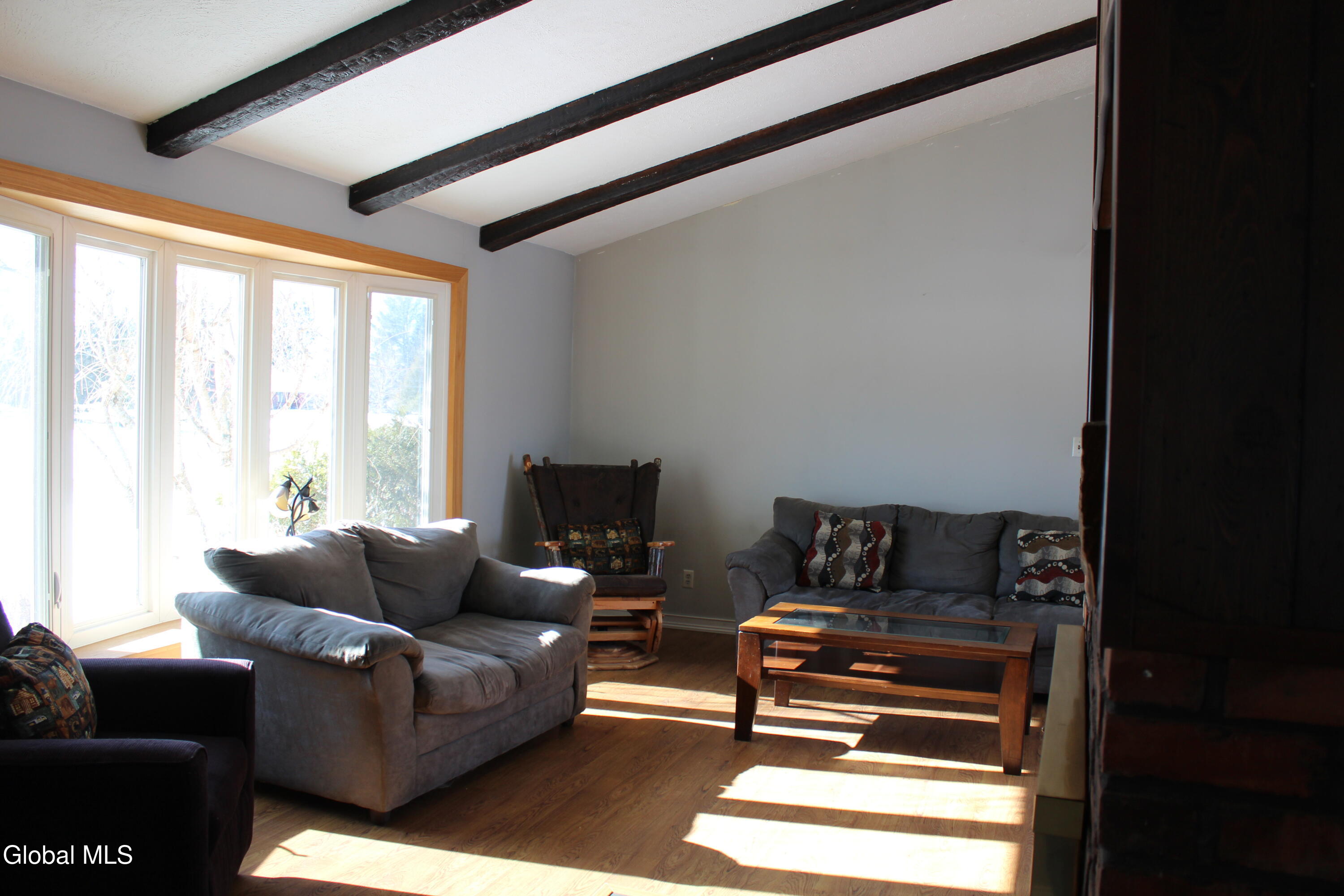 169 Voorhees Road Perth, NY 12010 - Photo 7 of 34 Livingroom