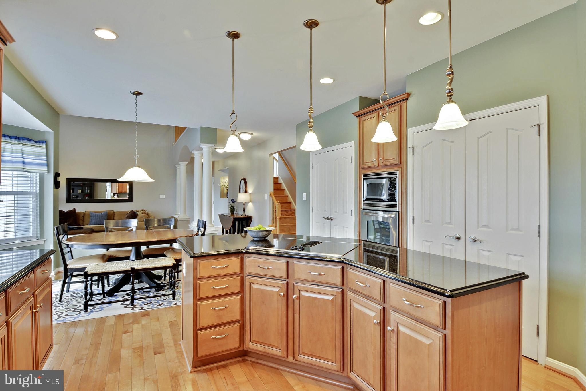 894 Crystal Road Edgewater, MD 21037 - Photo 12 of 30 Interior (General)
