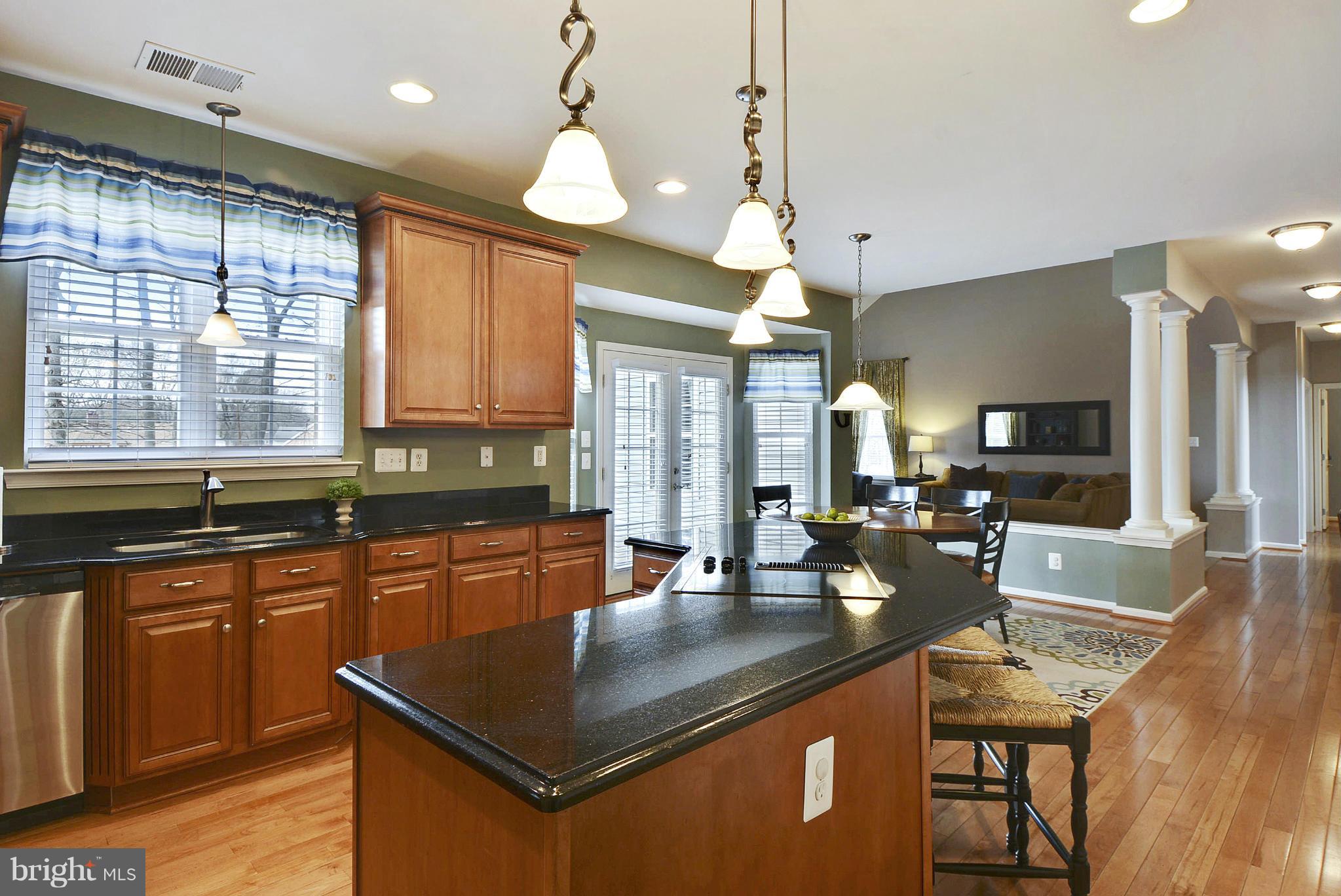 894 Crystal Road Edgewater, MD 21037 - Photo 13 of 30 Interior (General)