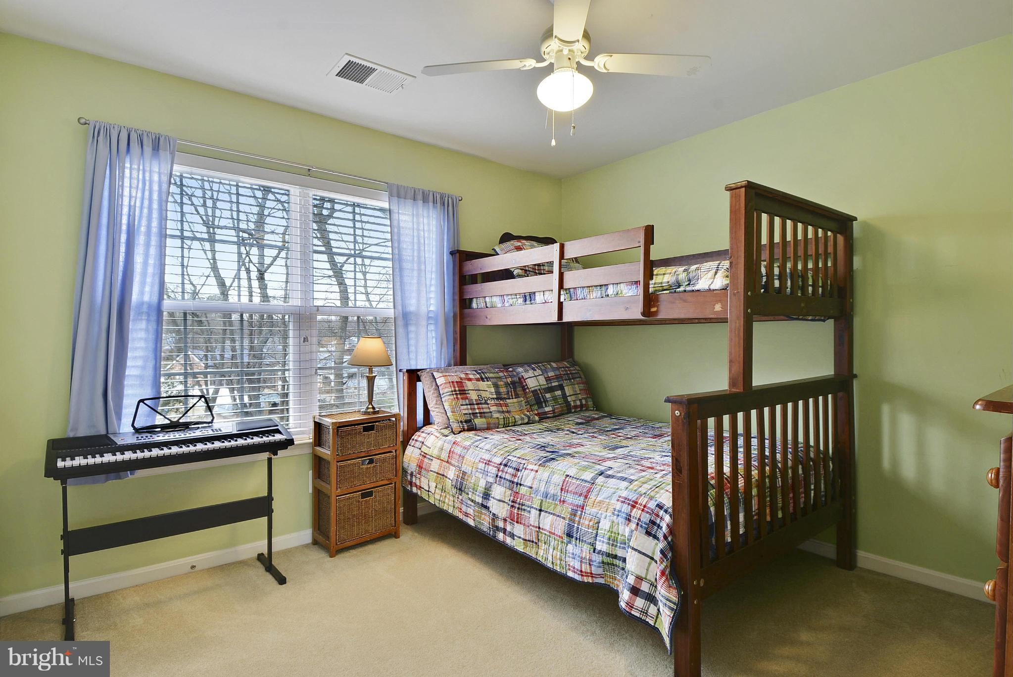 894 Crystal Road Edgewater, MD 21037 - Photo 20 of 30 Bedroom
