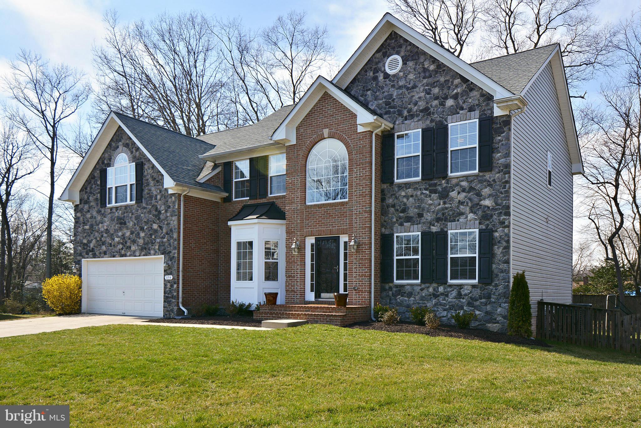 894 Crystal Road Edgewater, MD 21037 - Photo 26 of 30 Exterior (Front)