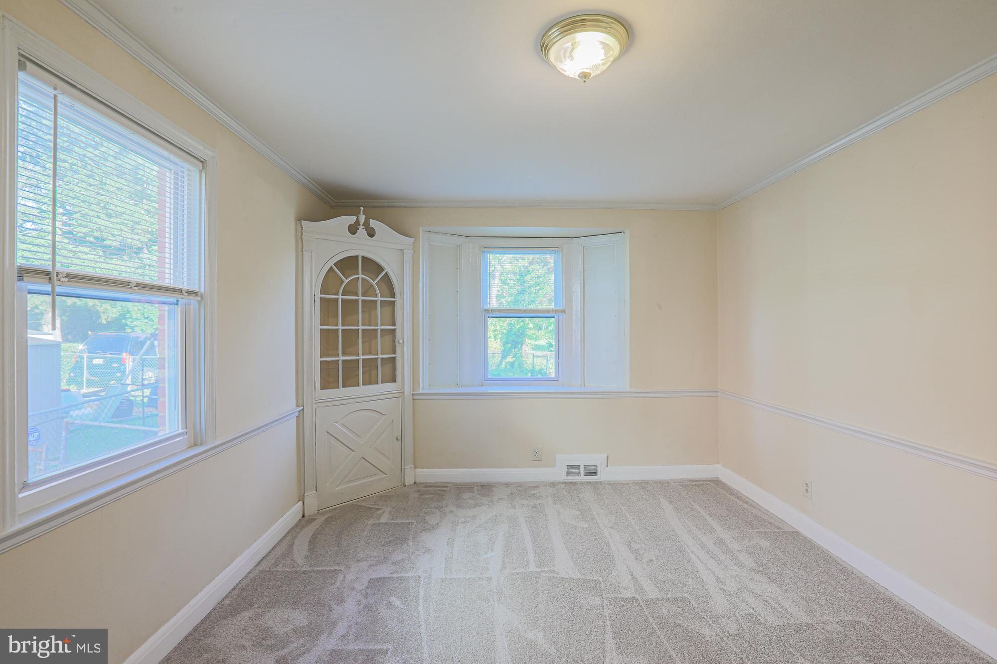 3914 Brookhill Road Baltimore, MD 21215 - Photo 14 of 51
