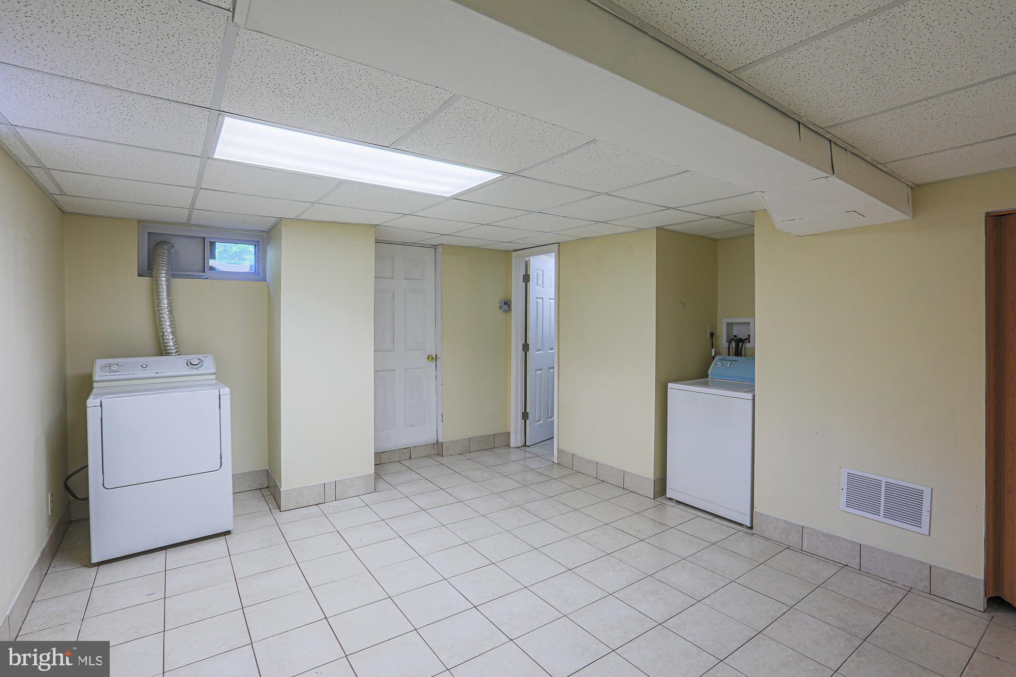 3914 Brookhill Road Baltimore, MD 21215 - Photo 31 of 51