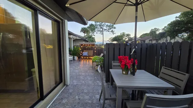 $359,900 | 716 Sunny Pine Way, Greenacres, FL 33415