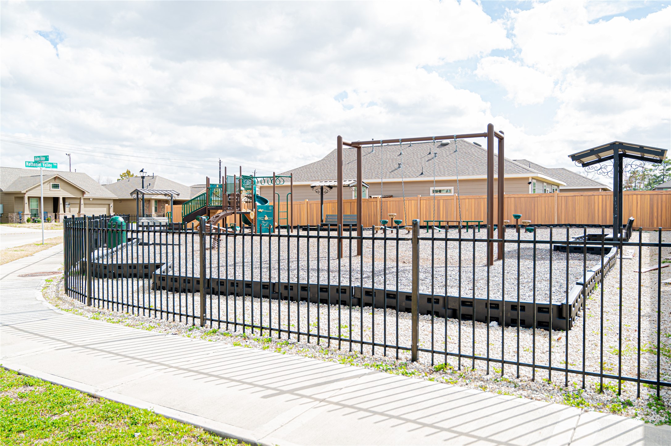 10730 Nathaniel Valley Path Houston, TX 77016 - Photo 37 of 38 a view of a roof deck