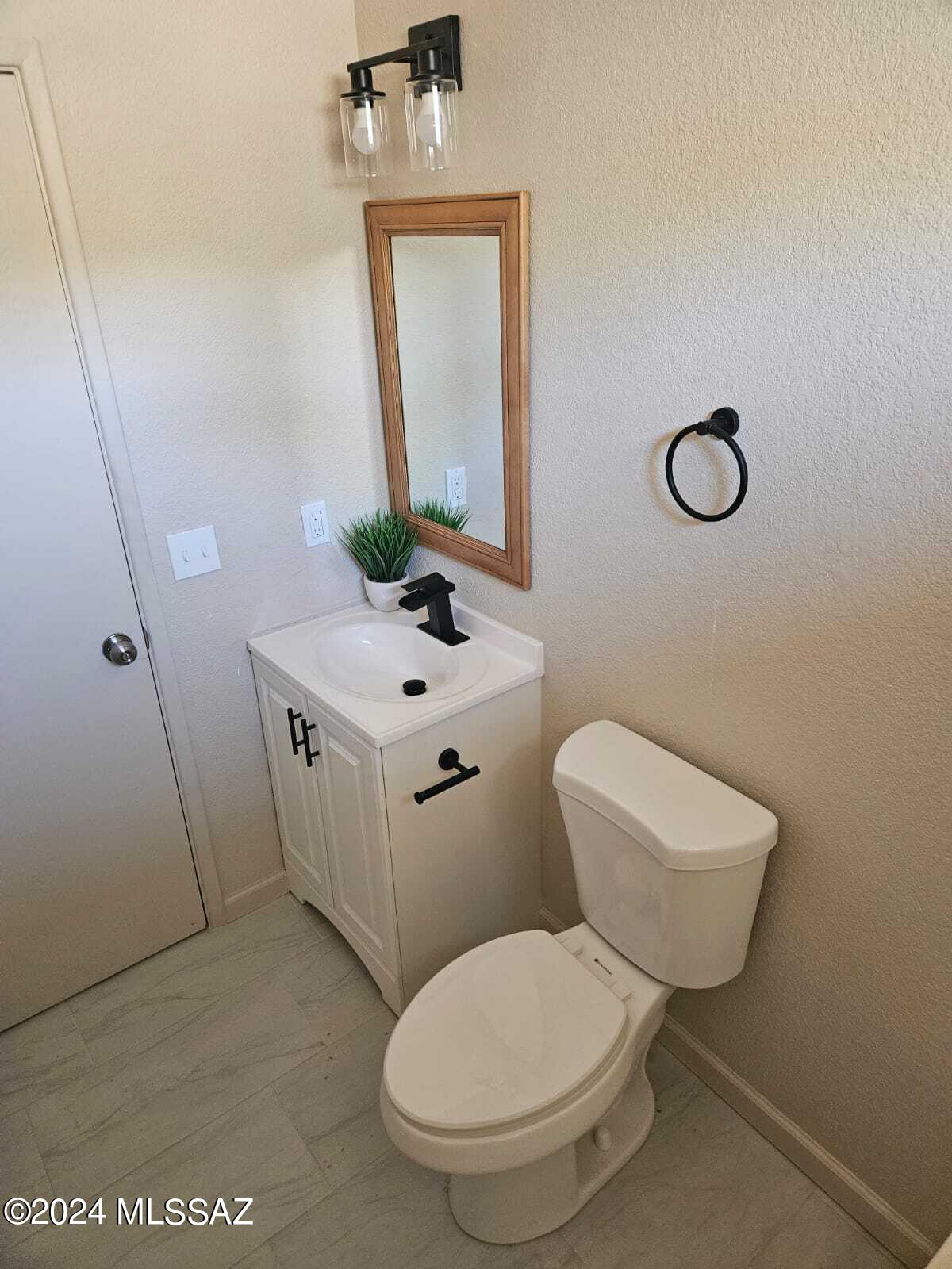 160 Capullo Court Rio Rico, AZ 85648 - Photo 8 of 16