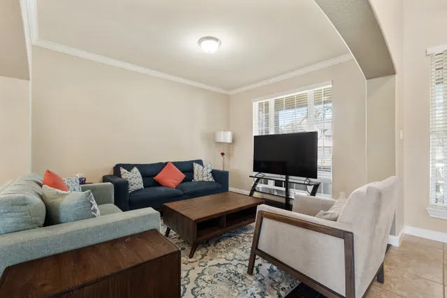 $699,000 | 25611 Kearsley Drive, Katy, TX 77494