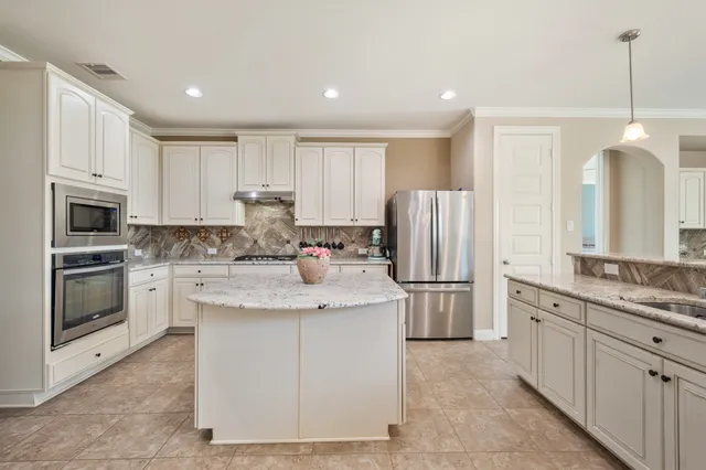 $699,000 | 25611 Kearsley Drive, Katy, TX 77494