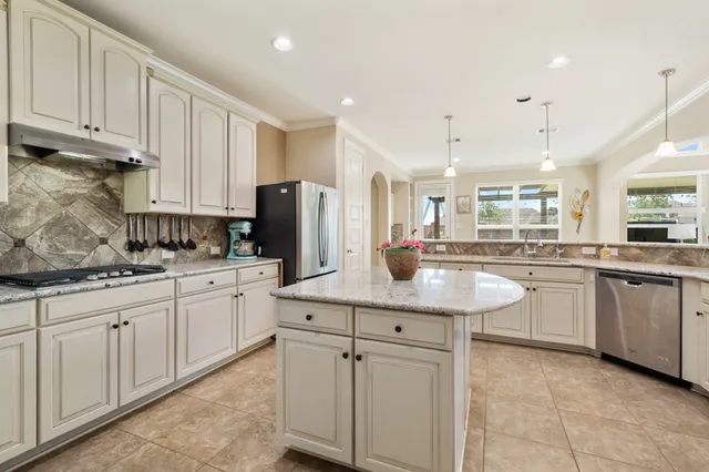 $699,000 | 25611 Kearsley Drive, Katy, TX 77494