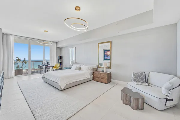 $50,000 | 50 South Pointe Drive, Unit 1201/08, Miami Beach, FL 33139