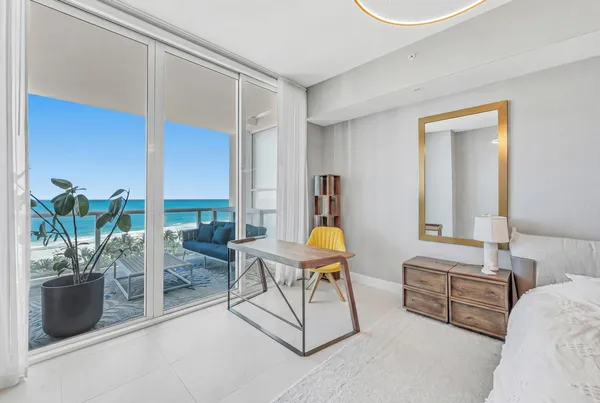 $50,000 | 50 South Pointe Drive, Unit 1201/08, Miami Beach, FL 33139