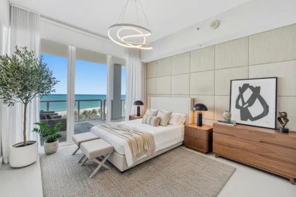 $50,000 | 50 South Pointe Drive, Unit 1201/08, Miami Beach, FL 33139
