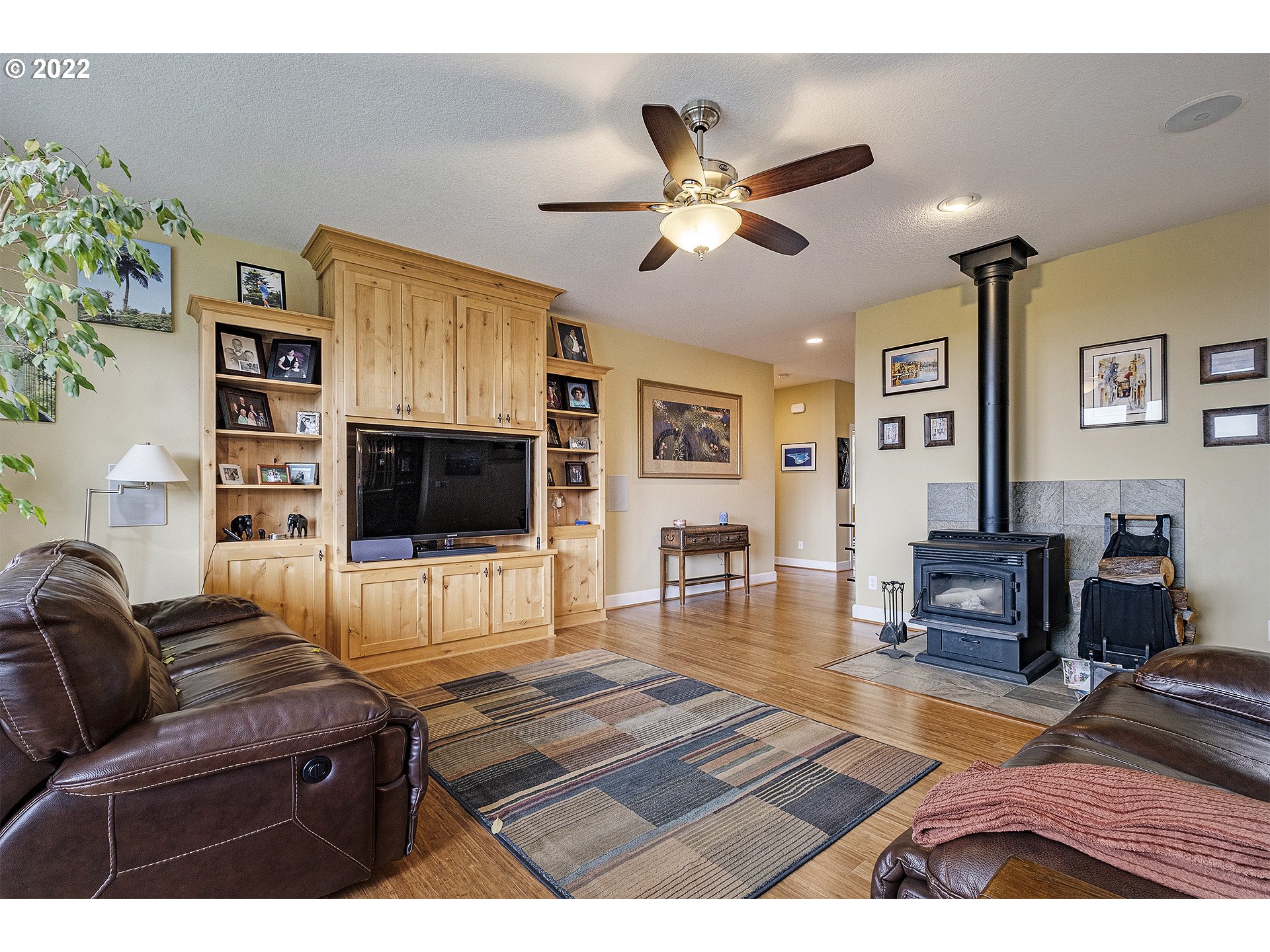 21129 Northwest Pumpkin Ridge Road North Plains, OR 97133 - Photo 6 of 27 Gallery Image 6