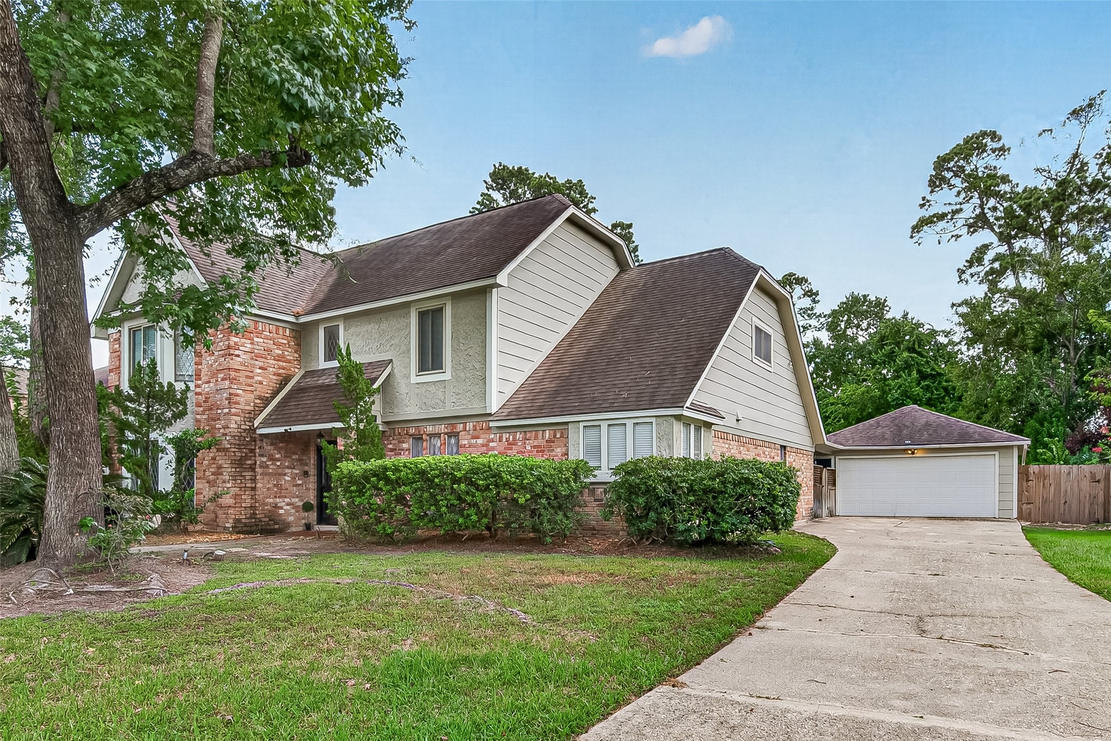 5919 Spring Creek Oaks Drive Spring, TX 77379 - Photo 7 of 35