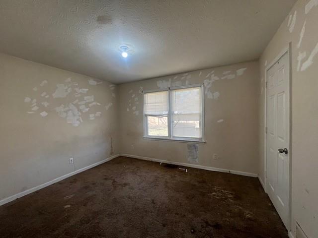 60 Timber Mill Circle Carrollton, GA 30116 - Photo 8 of 14 an empty room with a empty space and windows