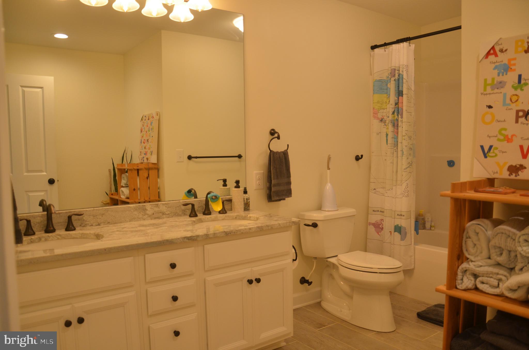 6536 Bozman Neavitt Road Bozman, MD 21612 - Photo 29 of 38 Upstairs full bath