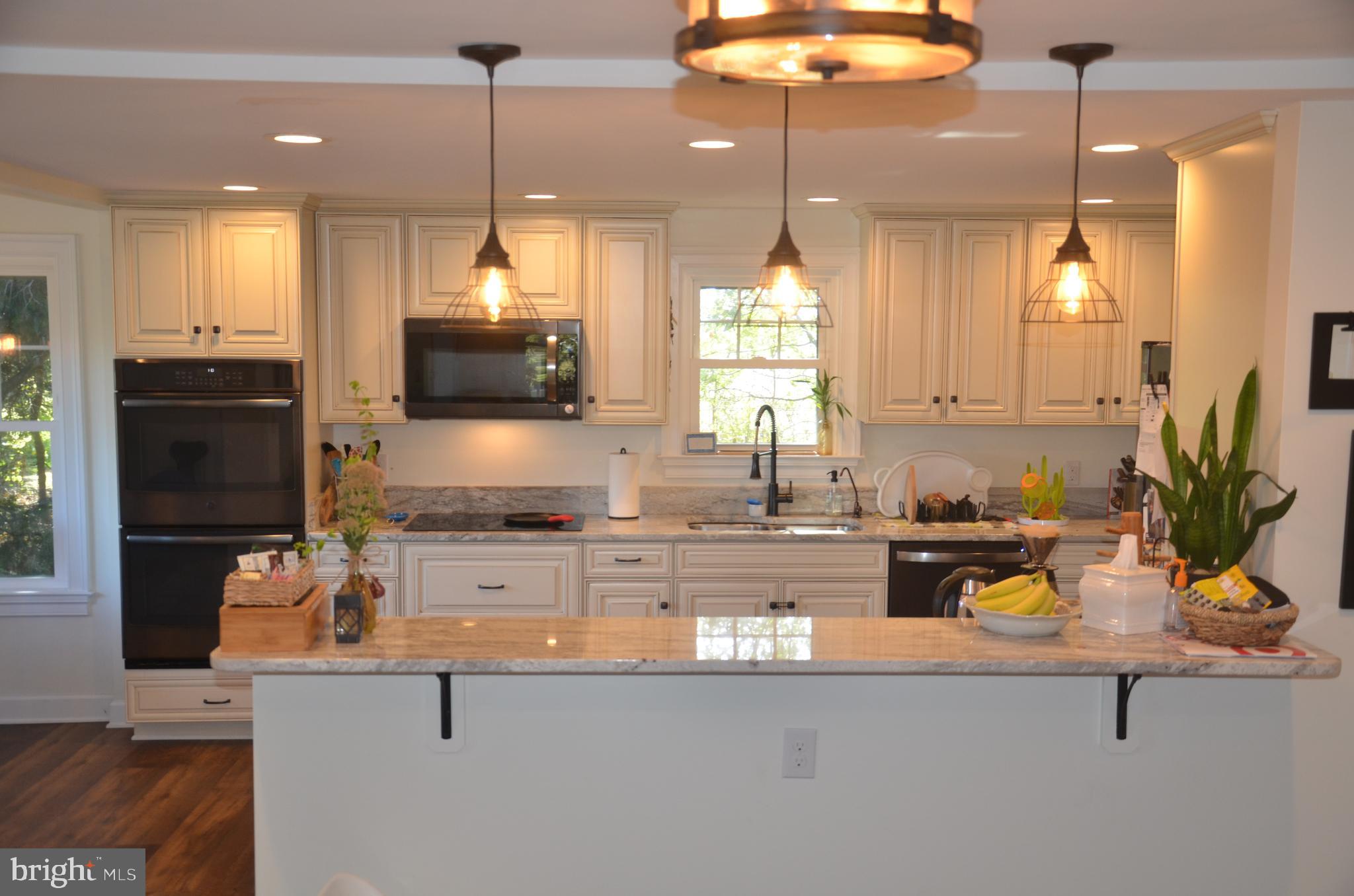 6536 Bozman Neavitt Road Bozman, MD 21612 - Photo 8 of 38 Breakfast bar, great storage