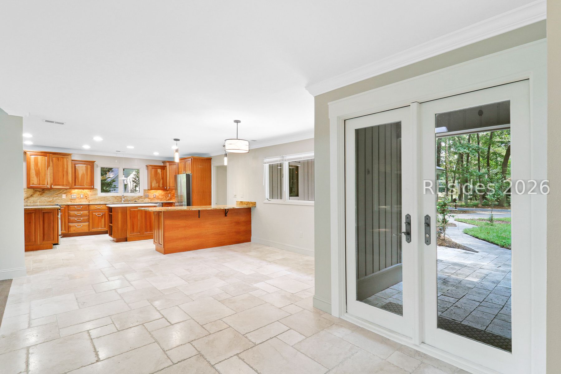 3 Deerfield Road Hilton Head Island, SC 29926 - Photo 3 of 43 Foyer
