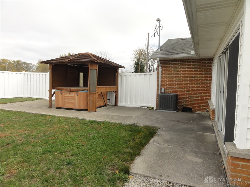 4118 South Range Line Road Laura, OH 45337 - Photo 12 of 36 Gallery Image 12