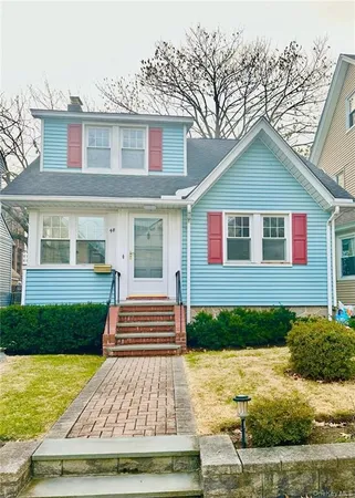$3,000 | 48 Lincoln Street, New Rochelle, NY 10801