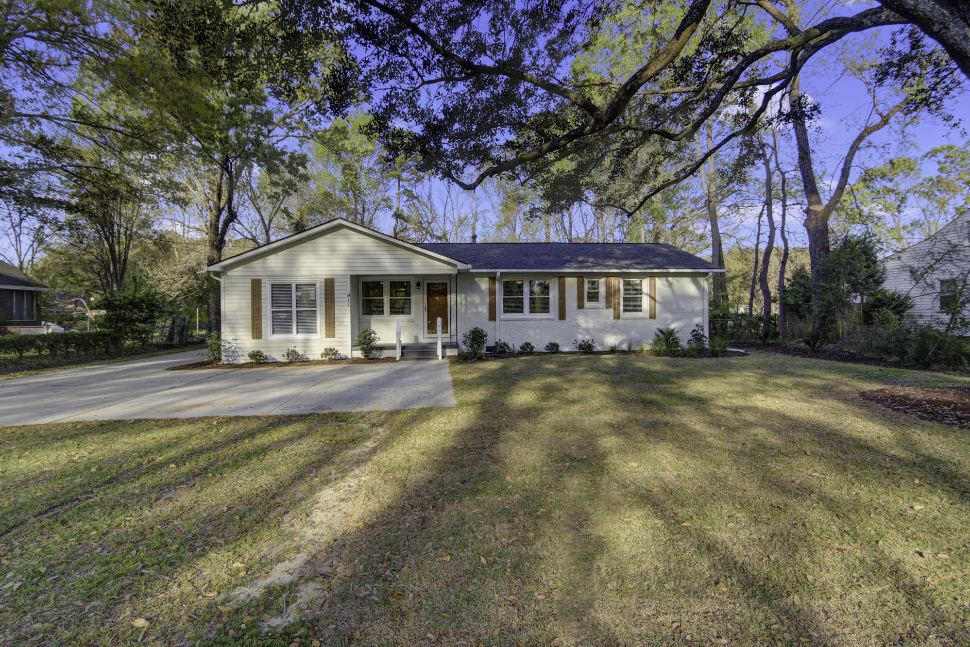 411 Wappoo Road Charleston, SC 29407 - Photo 2 of 19 Set01