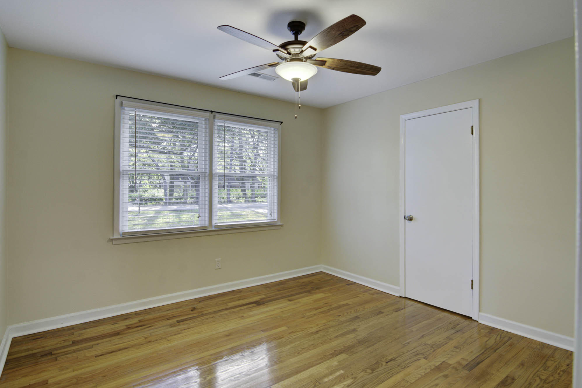 411 Wappoo Road Charleston, SC 29407 - Photo 14 of 19 Set13