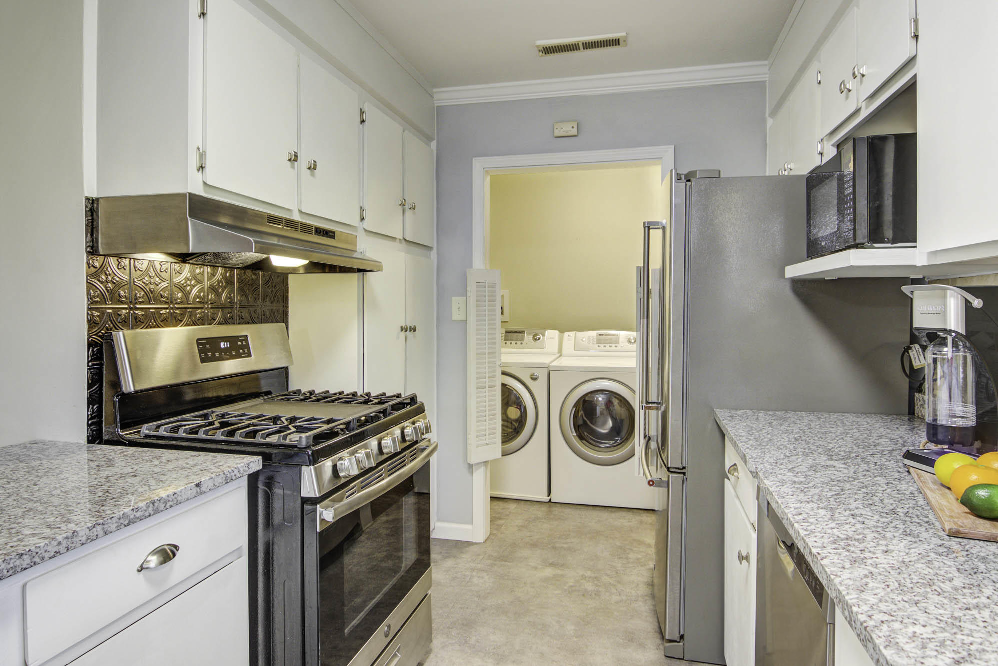 411 Wappoo Road Charleston, SC 29407 - Photo 10 of 19 Set09