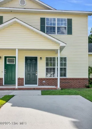 $1,300 | 2033 Brandymill Lane, Jacksonville, NC 28546