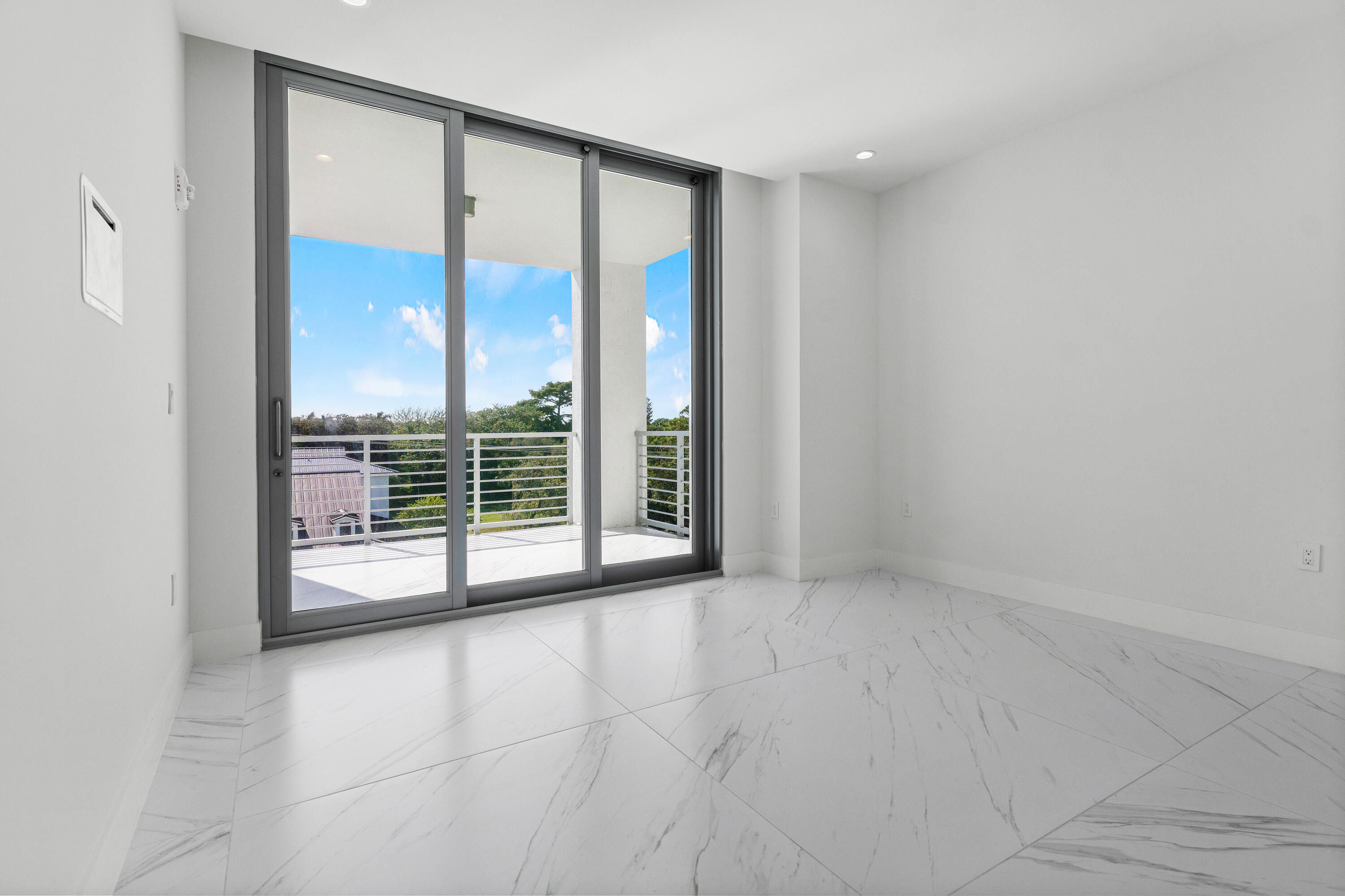 495 East Royal Palm Road, Unit 402 Boca Raton, FL 33432 - Photo 29 of 63 a view of an empty room with a window