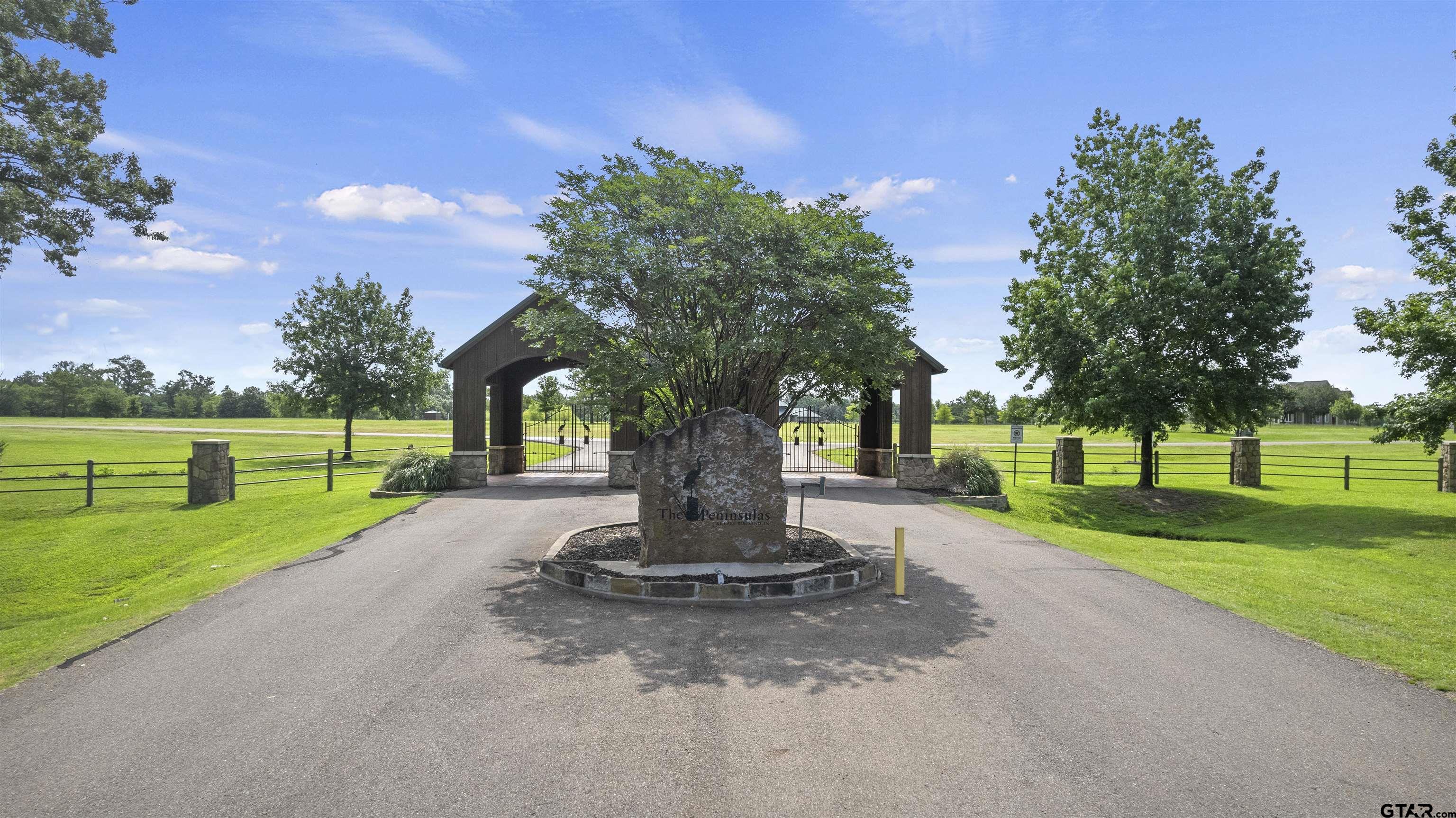 232 PR 2712 Mount Pleasant, TX 75455 - Photo 10 of 22 a view of a garden with trees