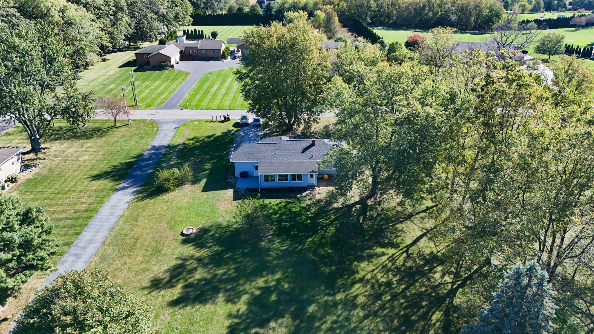 28 South Sager Road Valparaiso, IN 46383 - Photo 23 of 25 2048x1152