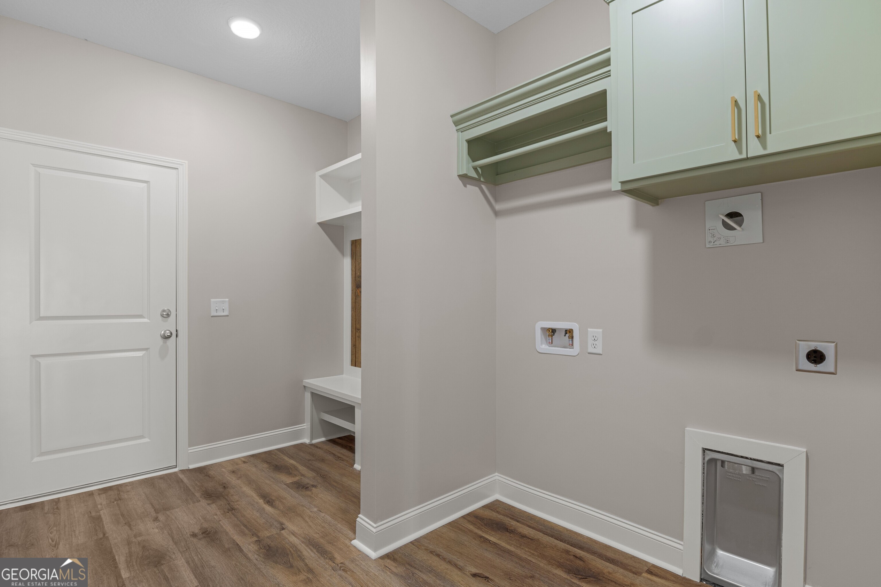 7 Honeysuckle Way Claxton, GA 30417 - Photo 28 of 31 a view of an empty room