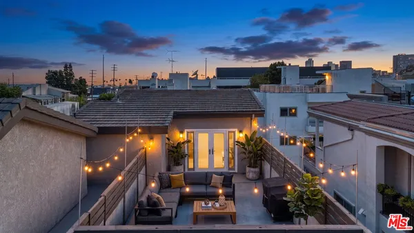 $1,265,000 | 1431 Camden Avenue, Unit 303, Los Angeles, CA 90025