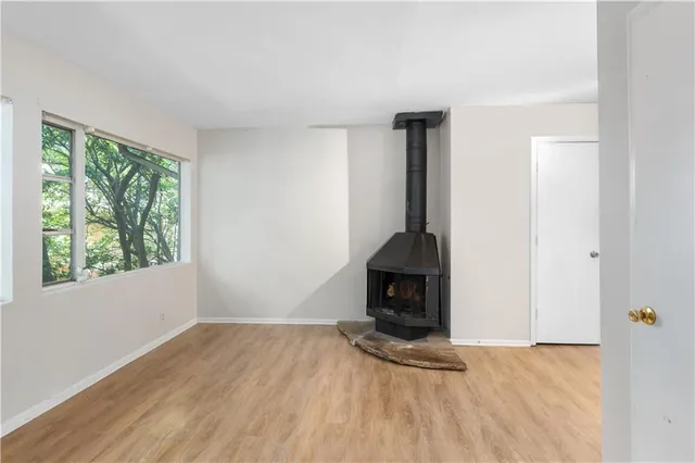 $1,000 | 11 Peachtree Hills Avenue Northeast, Unit B7, Atlanta, GA 30305