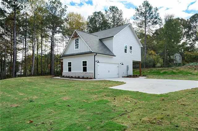 $2,265 | 21 Jamie Drive, Douglasville, GA 30134