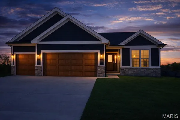 $475,000 | 154 Pellins Court, Unit 154 STB, Washington, MO 63090