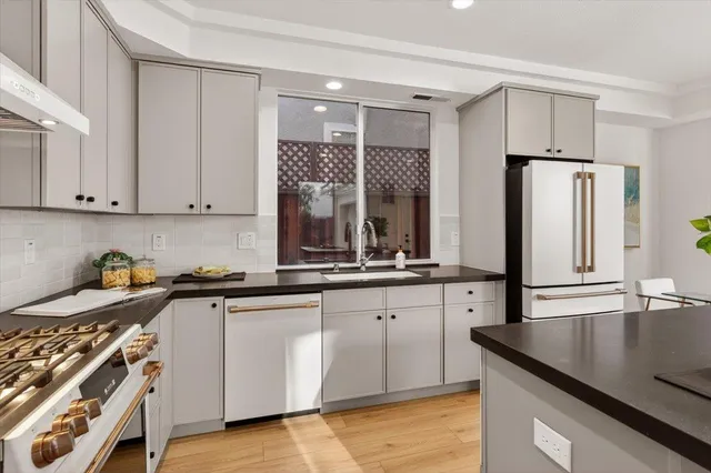 $1,998,000 | 234 Houghton Street, Mountain View, CA 94041