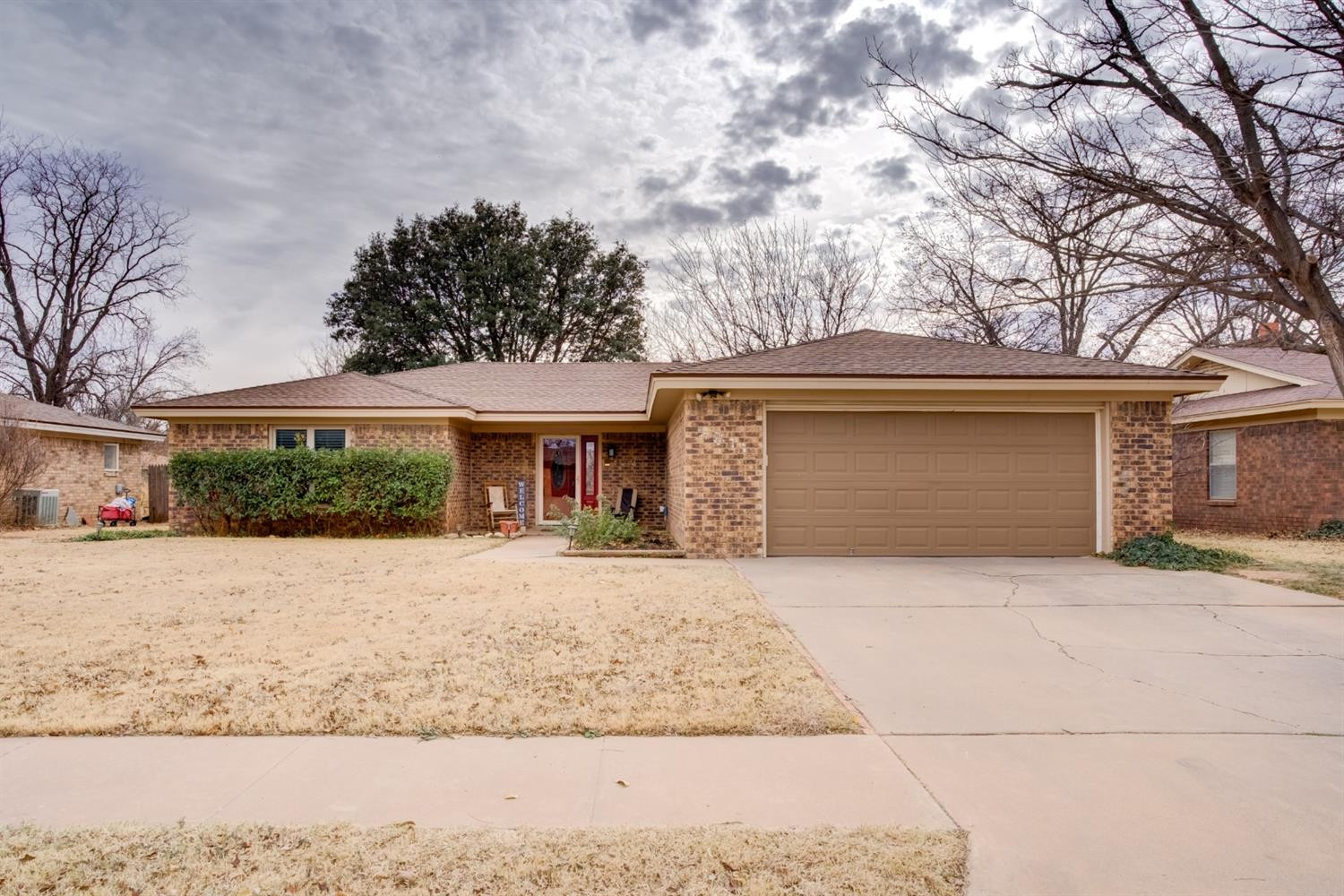 2811 74th Place Lubbock, TX 79423 - Photo 2 of 47 Photo 2