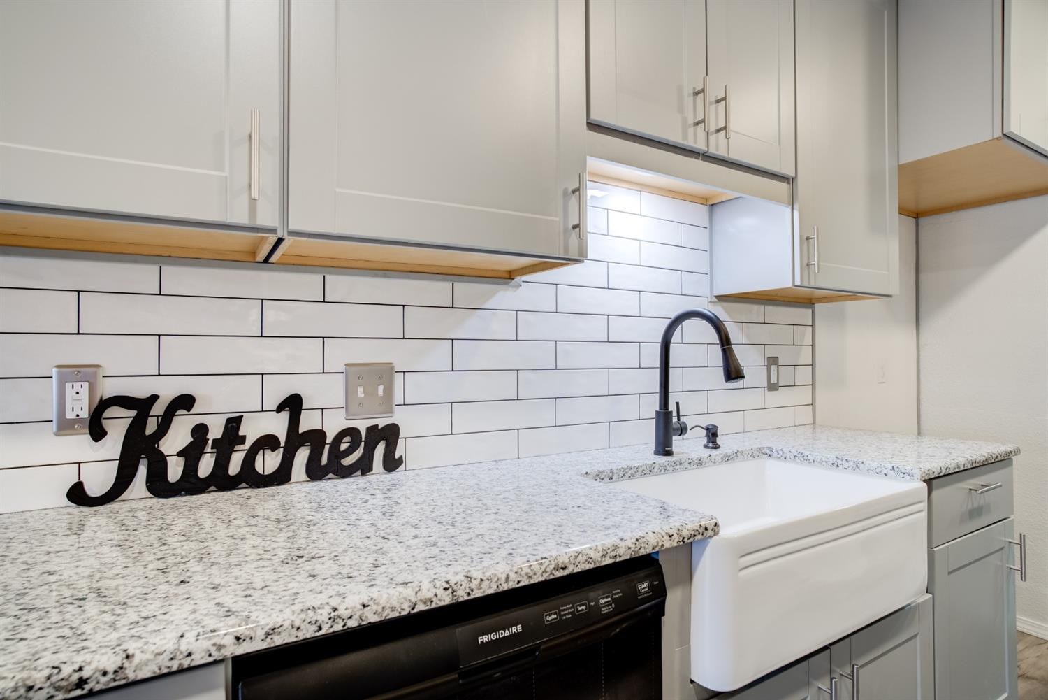 2811 74th Place Lubbock, TX 79423 - Photo 6 of 47 Photo 6