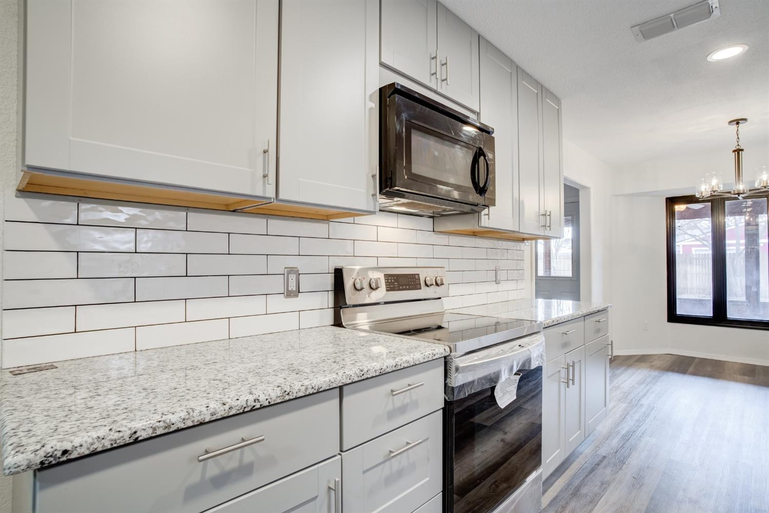 2811 74th Place Lubbock, TX 79423 - Photo 8 of 47 Photo 8