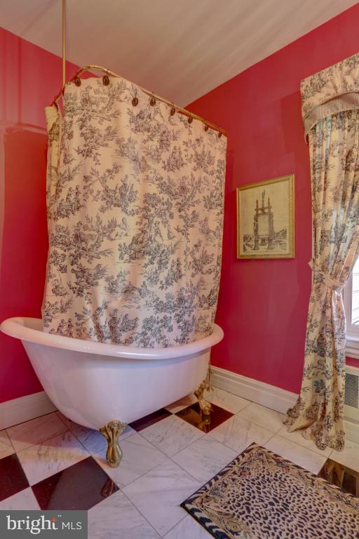 1201 Lampeter Road Lancaster, PA 17602 - Photo 23 of 38 Gallery Image 23
